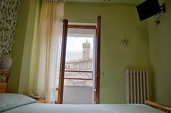 Hotel Di Paolo E Cinzia 2*