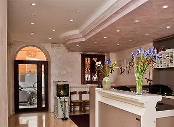 Di Paolo E Cinzia Hotel Loreto