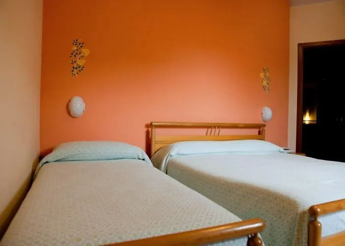 Di Paolo E Cinzia Hotel Loreto